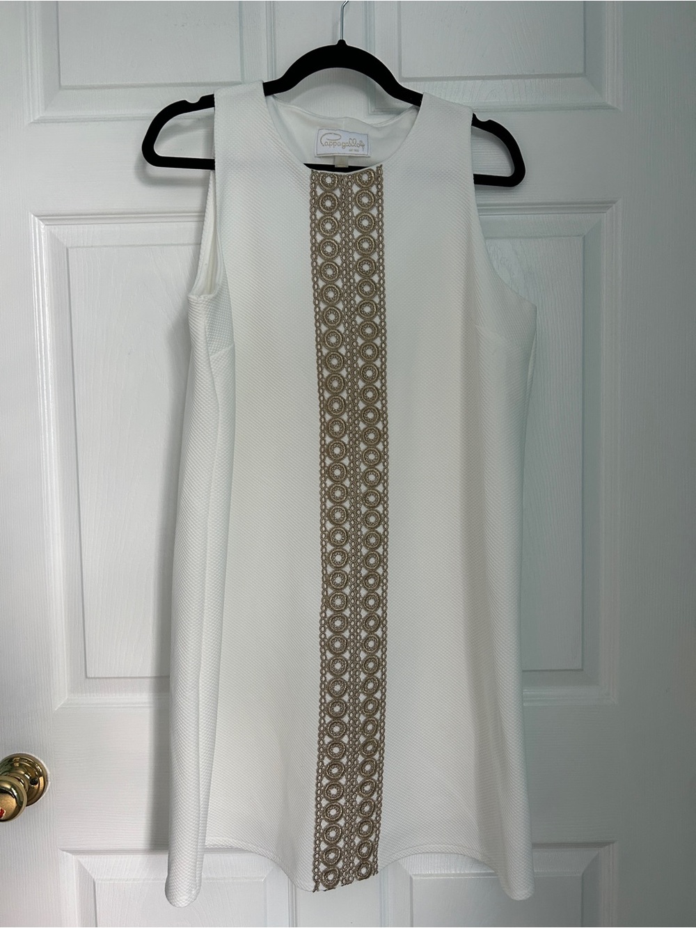 Pappagallo White Sleeveless Shift Dress with Gold Center Trim